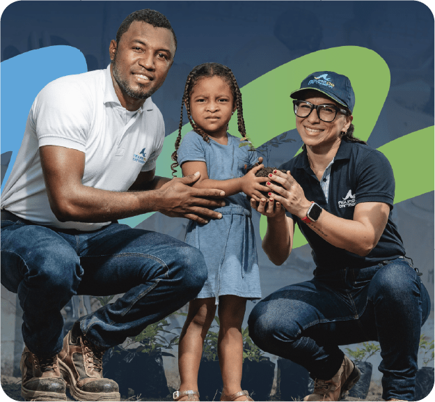 Dos personas con un niña